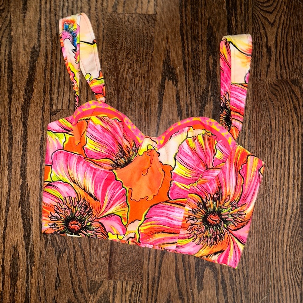 Revolve crop top